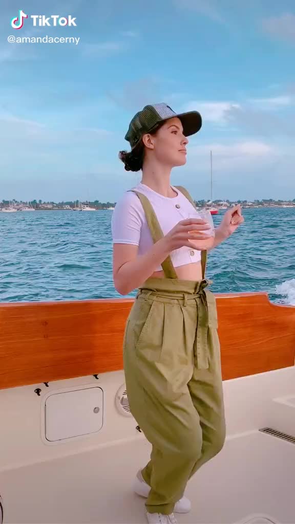 Amanda Cerny clip