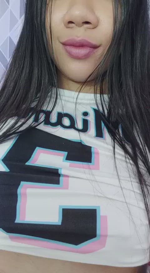 big tits camgirl latina natural tits teen teens tits webcam clip