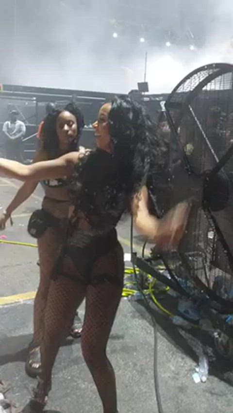 ass booty brittany renner celebrity ebony non-nude public teanna trump clip