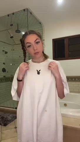 Nude Redhead Teen clip