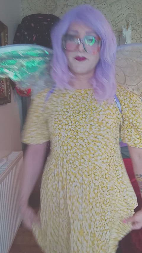 When the cute lil fairy turns out to be hung
⭐$5⭐ OF 🔥
TastySlips for my