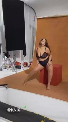 Ashley Graham BBW MILF clip