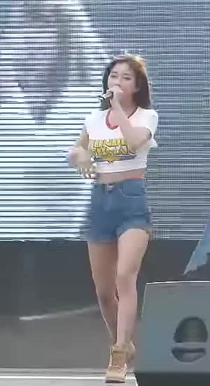 160521 Hyunyoung lipbite (Mach)