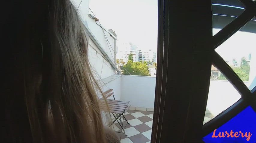 Amateur Public Tits clip