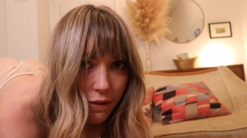 blonde hairy pussy masturbating clip