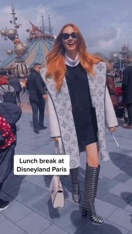 celebrity karen gillan public redhead clip