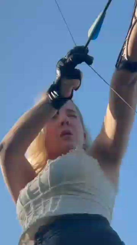 Archery short clip