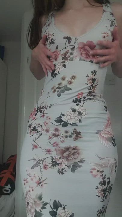 ?Just playing with my cherry blossoms ♡?