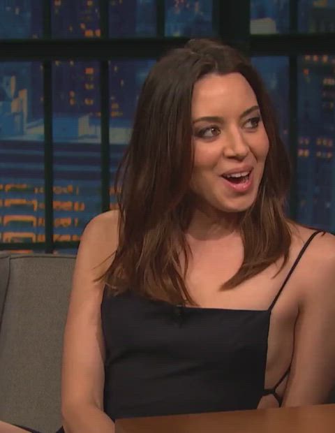 aubrey plaza celebrity sexy clip