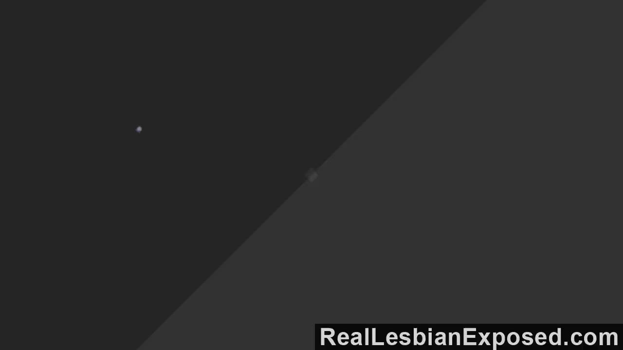 RealLesbianExposed Teaching a Rude