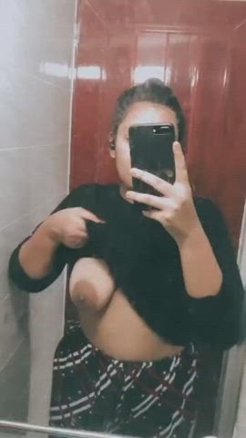 Sumaiya loves to show off :)