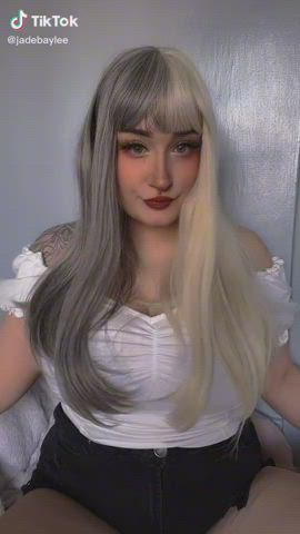 Eye Contact Handjob TikTok Tongue Fetish clip