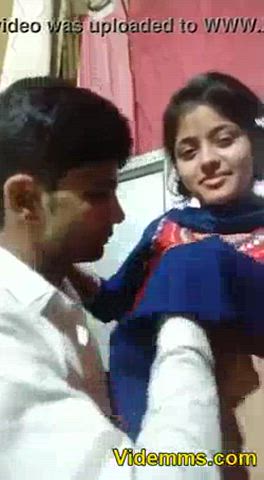 breast sucking girlfriend indian sucking tits clip