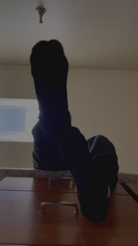 Feet Soles Toes clip