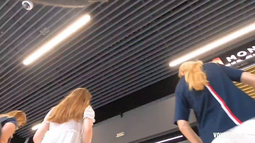 amateur ass spy upskirt voyeur clip
