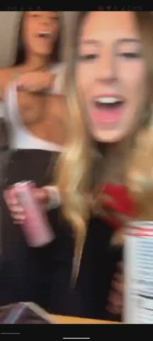 Girls TikTok Topless clip