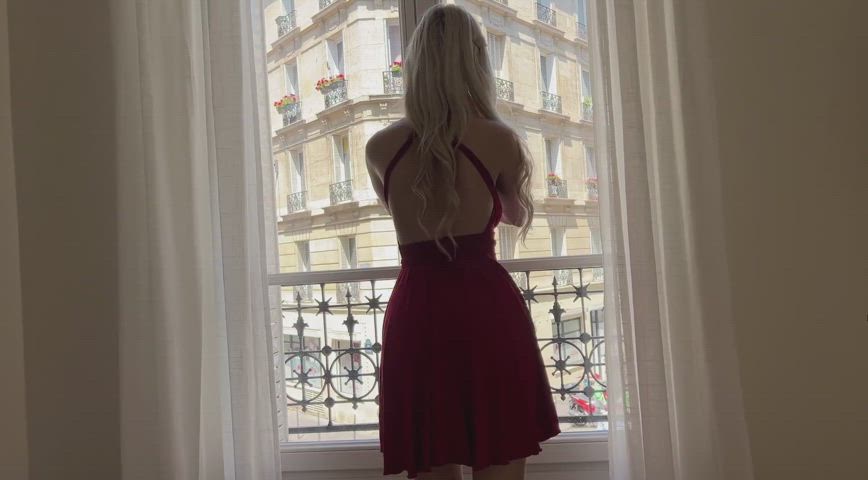 Inviting in Paris
