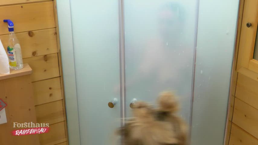 nude shower tits clip