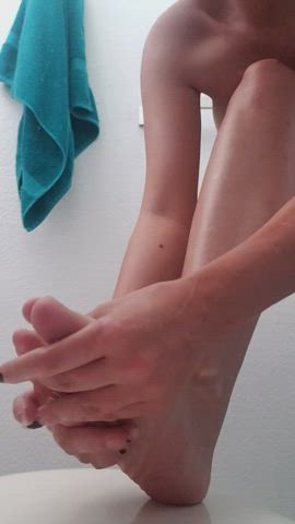 Feet Foot Fetish Oiled Sensual clip