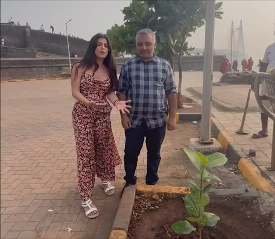 bollywood braless desi indian clip