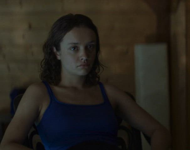 celebrity female olivia cooke clip