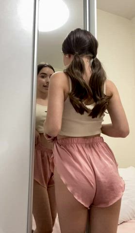 I like it when you peep on me