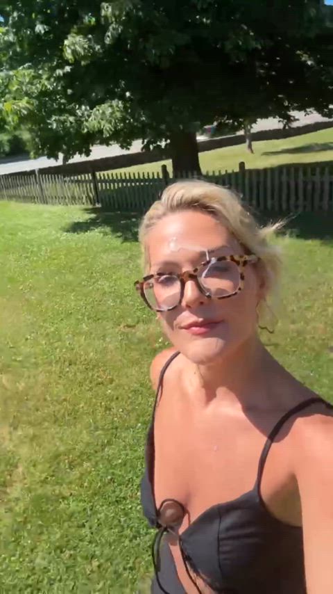 local cumslut goes for a walk 💦