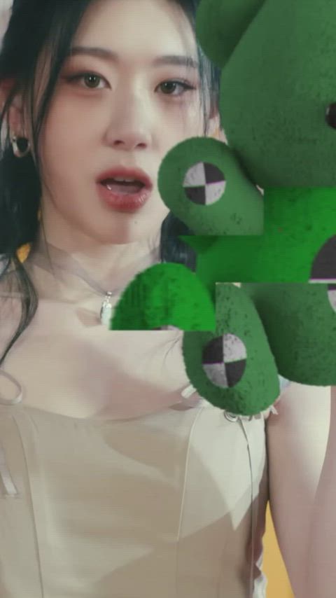body celebrity korean clip