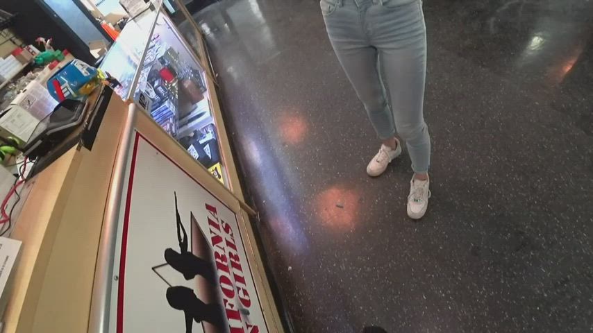 Old Goldie Pretty clip