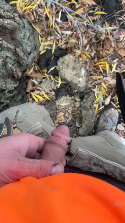 cruise cuckold gay outdoor pee peeing piss pissing gay-sluts clip