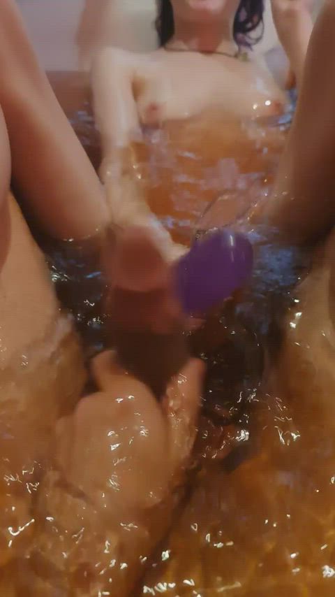 bathtub big dick cute sexy clip