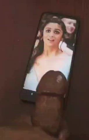Cum tribute for the queen
