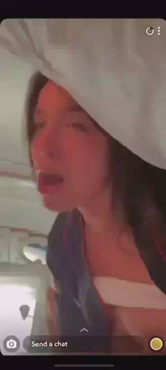 Brunette Masturbating Orgasm clip