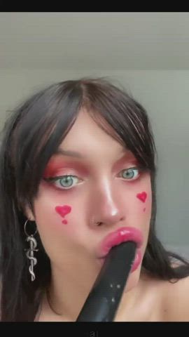 blue eyes cute eye contact sucking trans clip