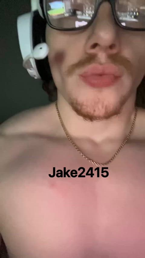 Arms are lackin