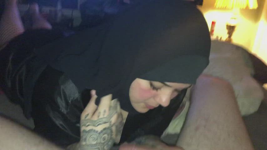 Arab Blowjob Cock Worship Hijab Muslim Sucking clip