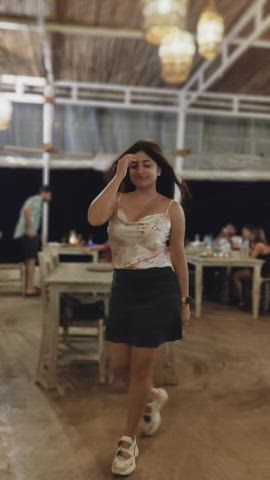 brunette dancing indian thighs clip
