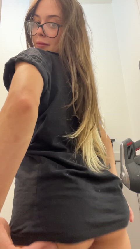 amateur ass jiggle jiggling onlyfans clip