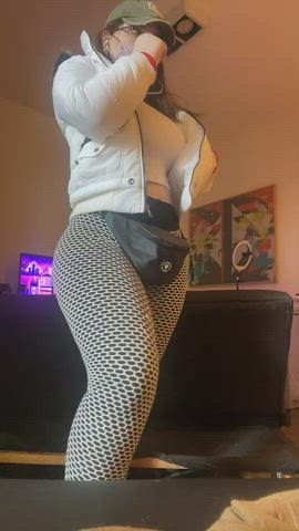 Bubble Butt Latina Thick TikTok clip