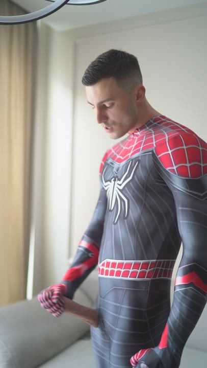 I can be your superhero ?♂️