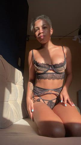 latina teen women clip