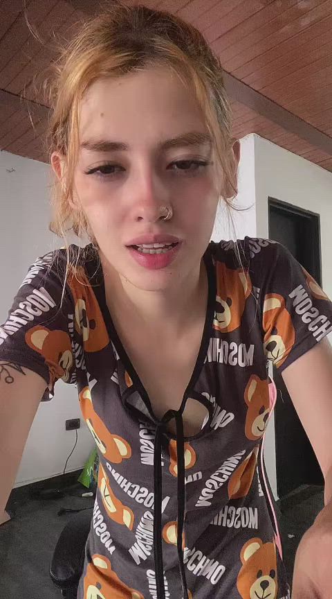 braces colombian downblouse pajamas tiktok tik-tok clip