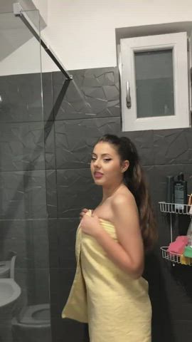 Teen Tits Wet Pussy clip
