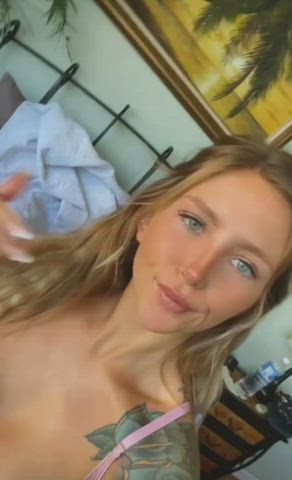 A little nipple play for your Titty Tuesday!