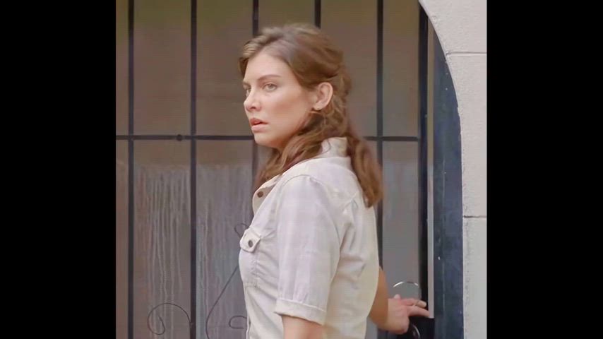 Lauren Cohan, Tight Ass Jeans
