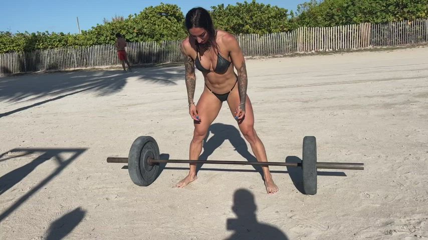 Fetish Muscular Girl Muscular Milf clip