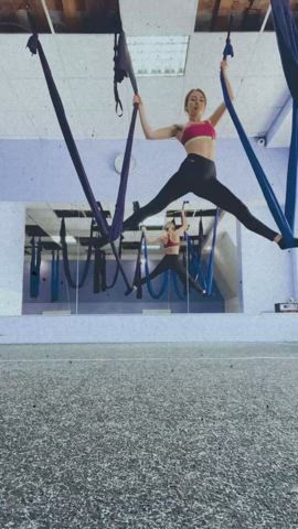 sport yoga yoga pants girls-in-yoga-pants clip