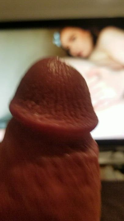 This is a custom I ordered from u/haleyyybuggs and it's my favourite video of all