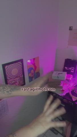amateur cute gamer girl latina teen thick tiktok clip
