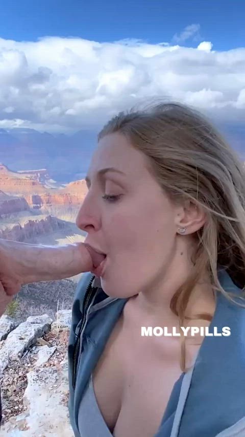 amateur blowjob deepthroat hiking outdoor pov real couple r/fuckoutdoors clip